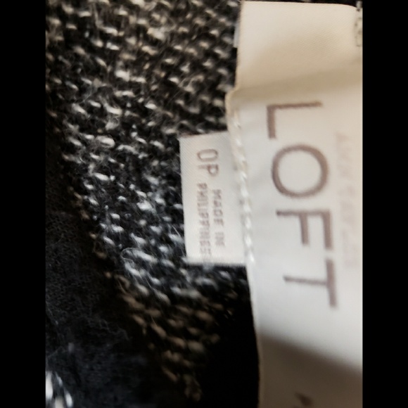 Loft Short Sleeve Fit & Flare Mini Dress sz 0P - Picture 4 of 4